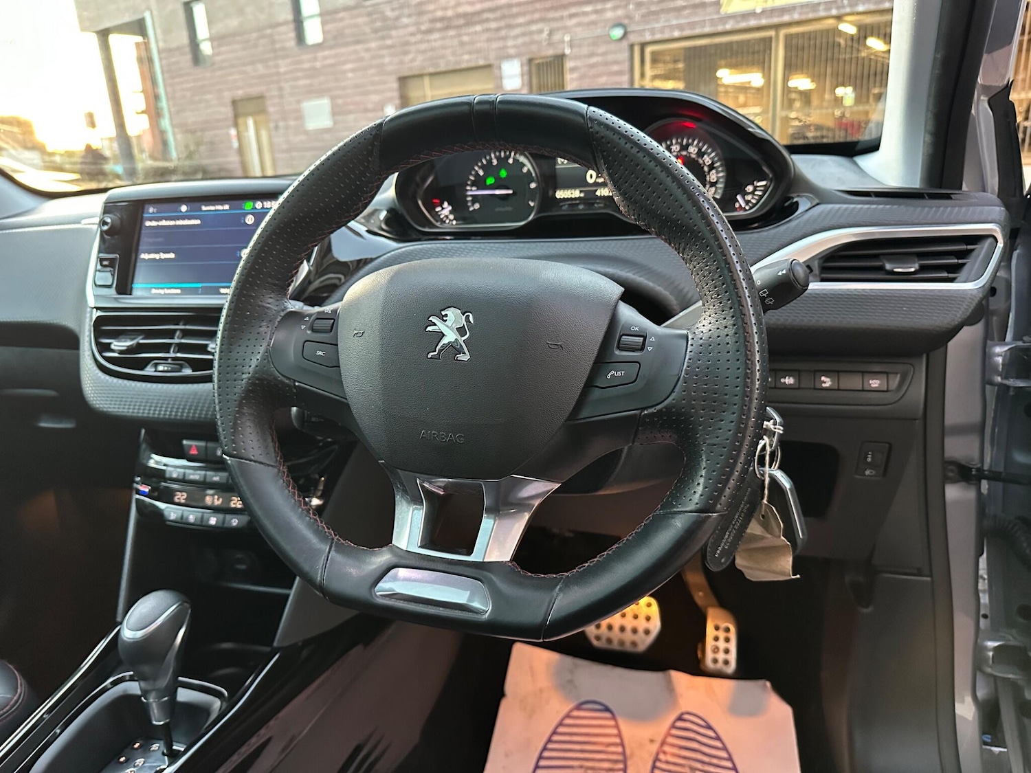 Used Peugeot 2008 2018 for sale - 76608207: Photo 36