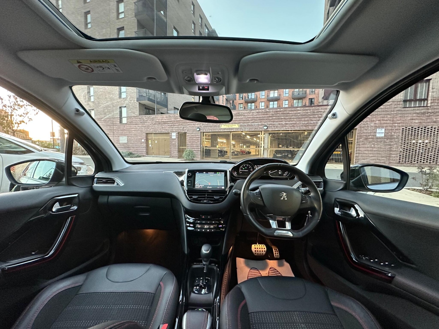 Used Peugeot 2008 2018 for sale - 76608207: Photo 4