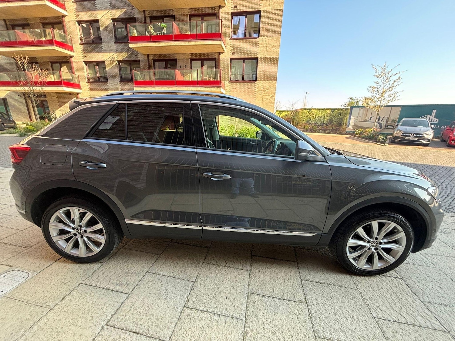 Used Volkswagen T-Roc for sale - 77957880: Photo 23