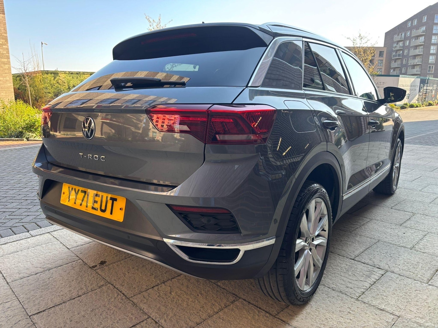 Used Volkswagen T-Roc for sale - 77957880: Photo 24