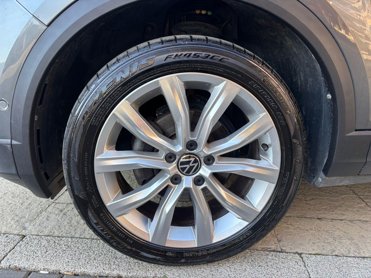 Used Volkswagen T-Roc for sale - 77957880: Photo 41