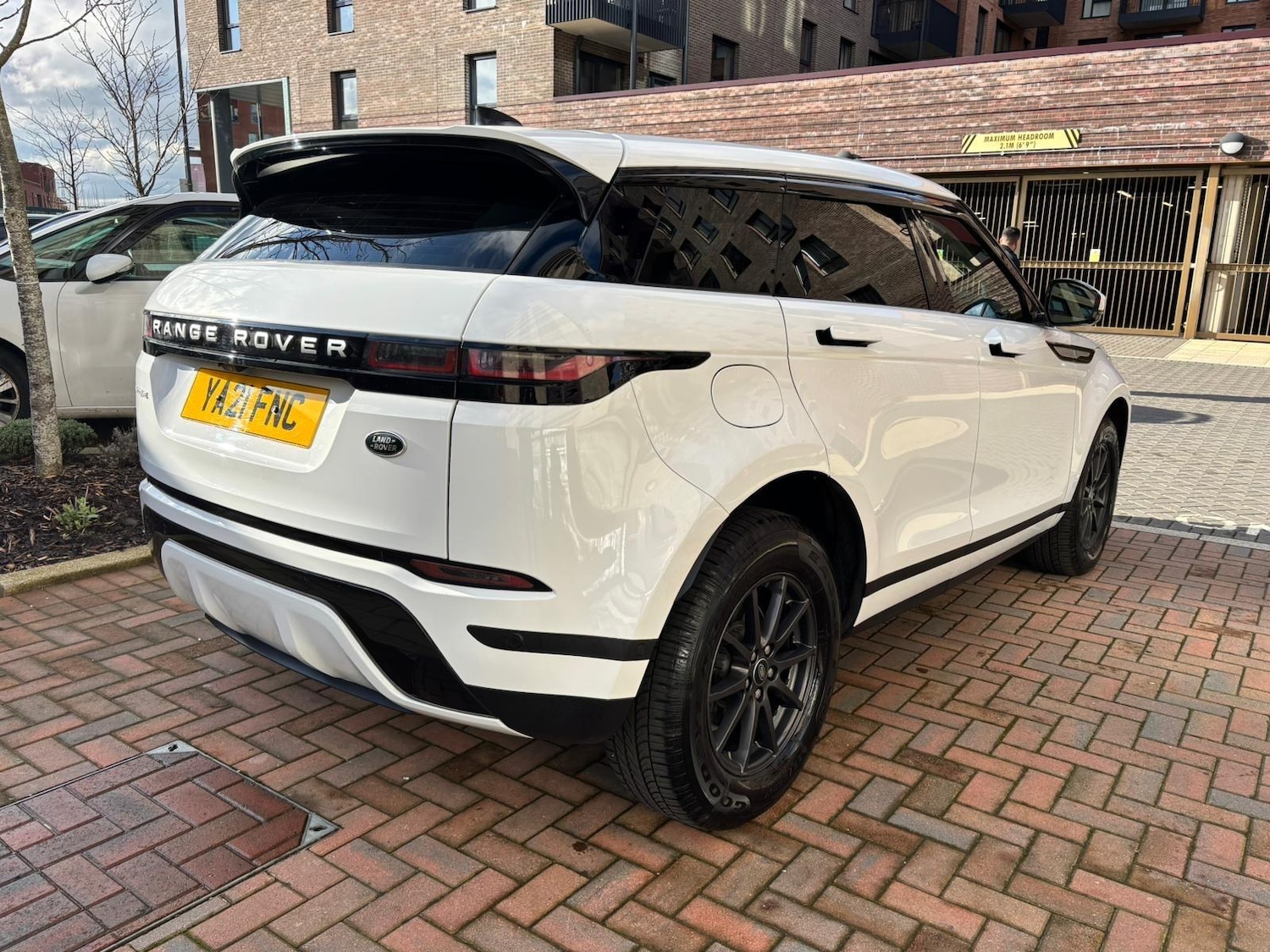 Used Land Rover Range Rover Evoque 2021 for sale - 77440701: Photo 2