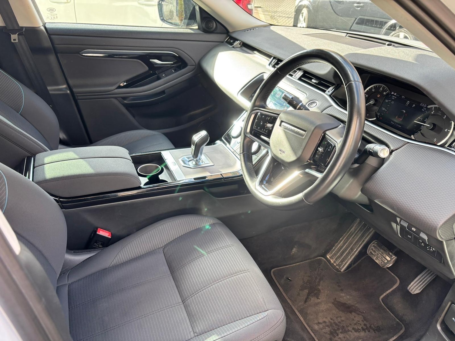 Used Land Rover Range Rover Evoque 2021 for sale - 77440701: Photo 3