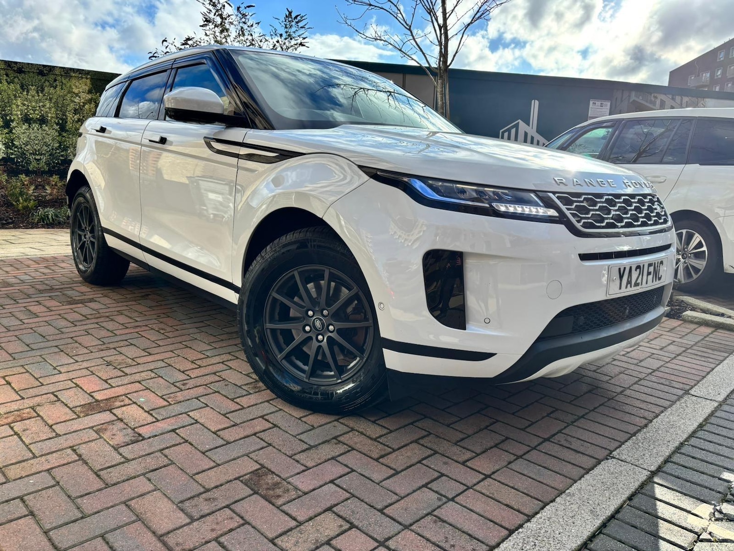 Used Land Rover Range Rover Evoque 2021 for sale - 77440701: Photo 8