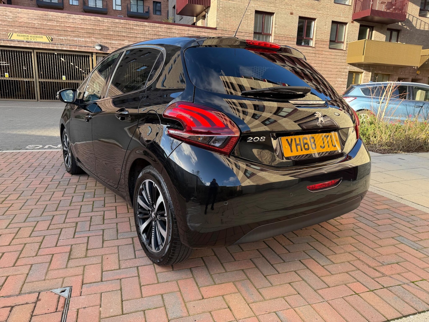 Used Peugeot 208 2018 for sale - 76913094: Photo 2