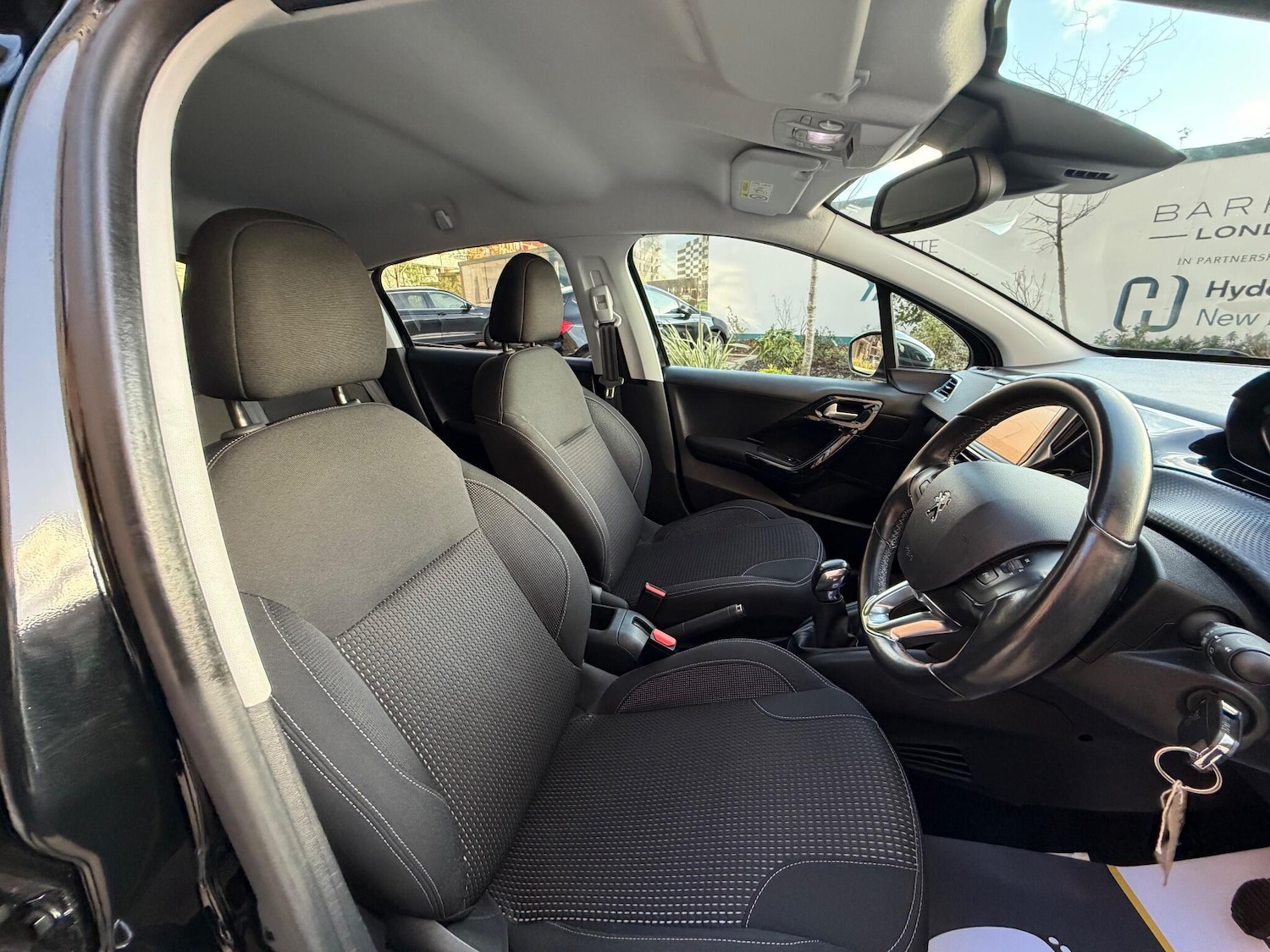 Used Peugeot 208 2018 for sale - 76913094: Photo 26