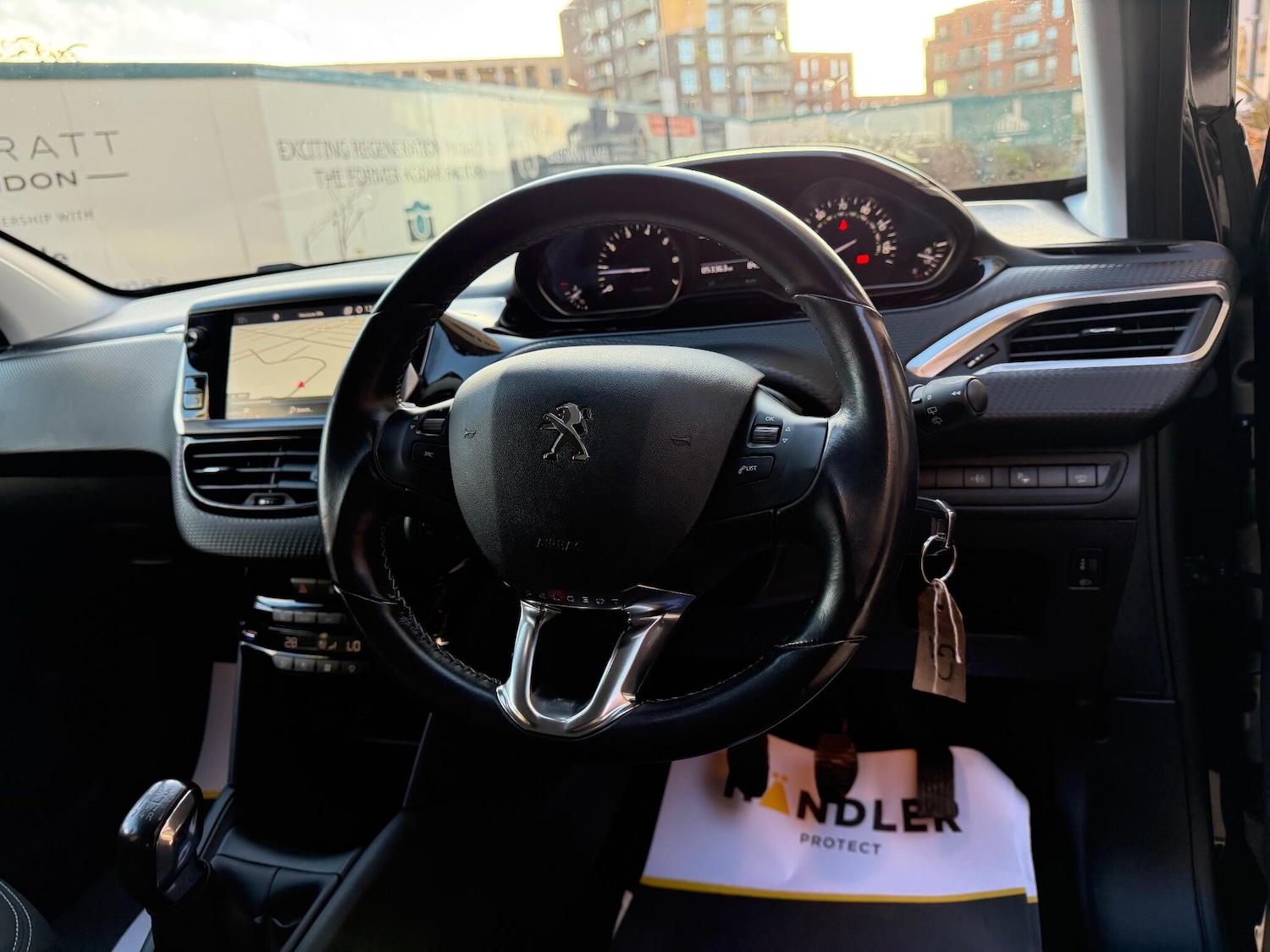 Used Peugeot 208 2018 for sale - 76913094: Photo 39