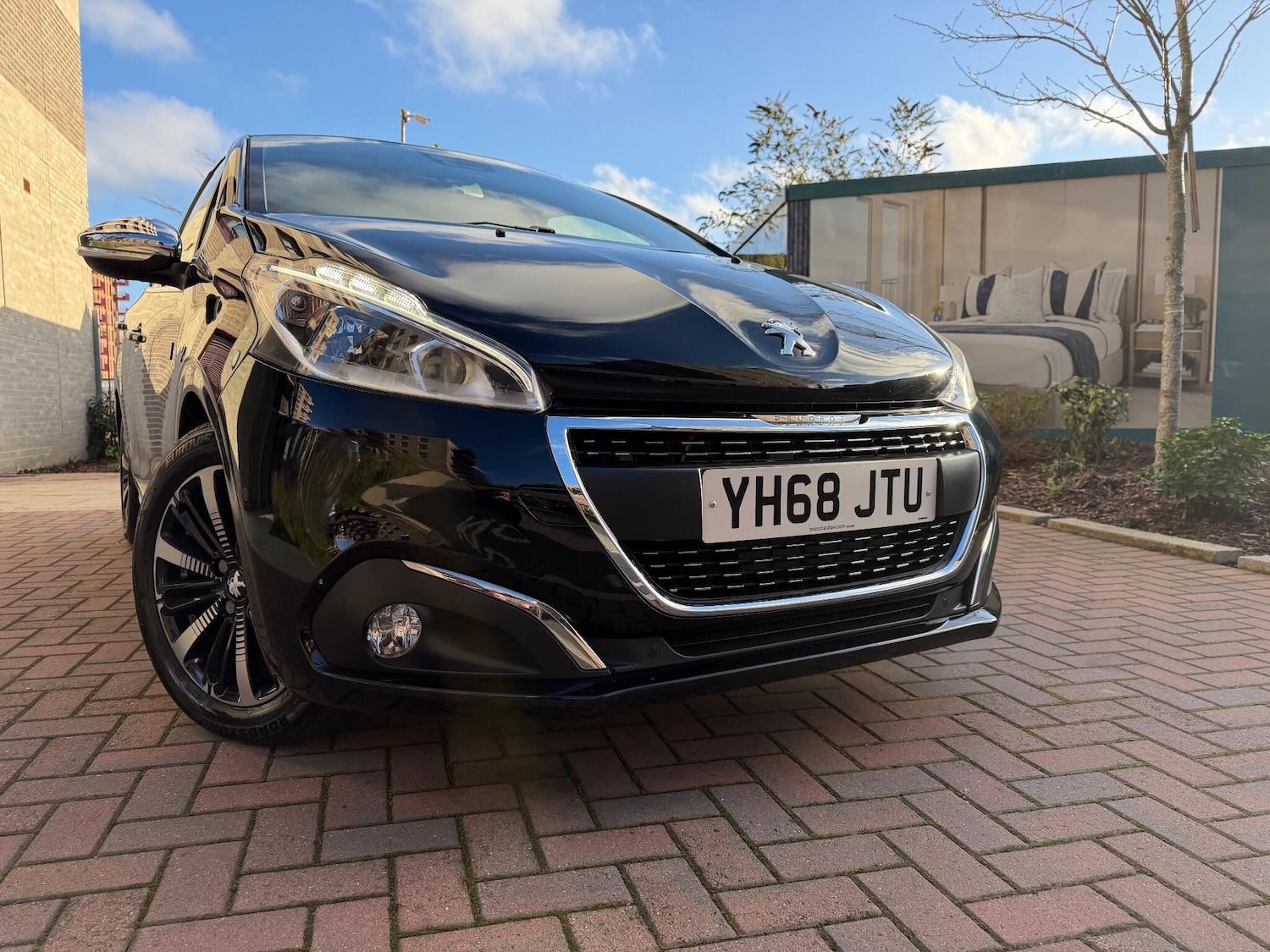 Used Peugeot 208 2018 for sale - 76913094: Photo 9