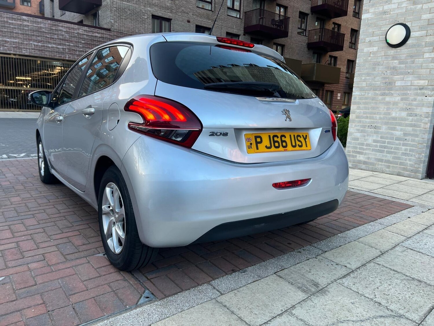 Used Peugeot 208 for sale - 78214717: Photo 11