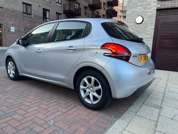 Used Peugeot 208 2016 for sale - 78214717: Photo
