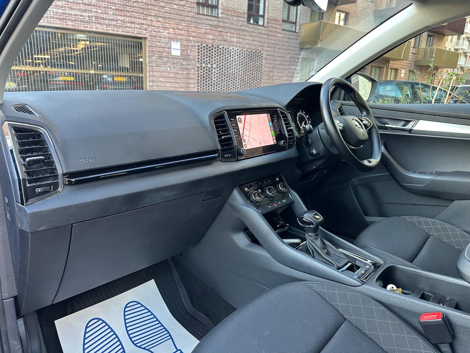 Used Skoda Karoq 2021 for sale - 76989115: Photo 3