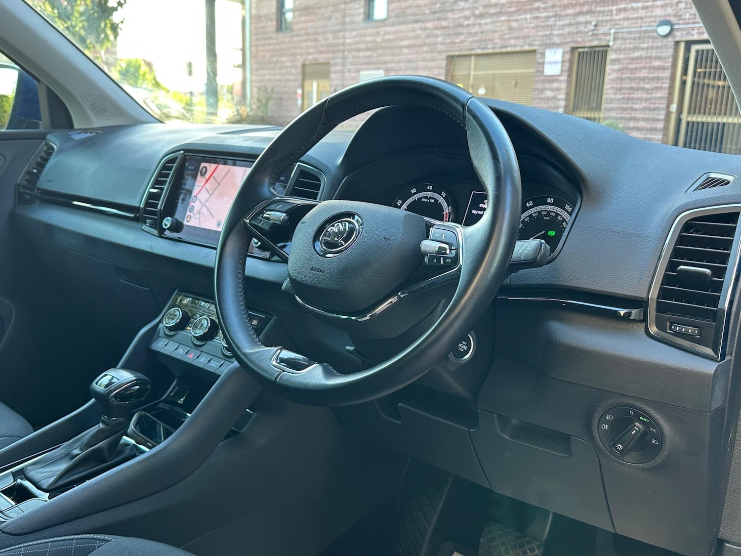 Used Skoda Karoq 2021 for sale - 76989115: Photo 30