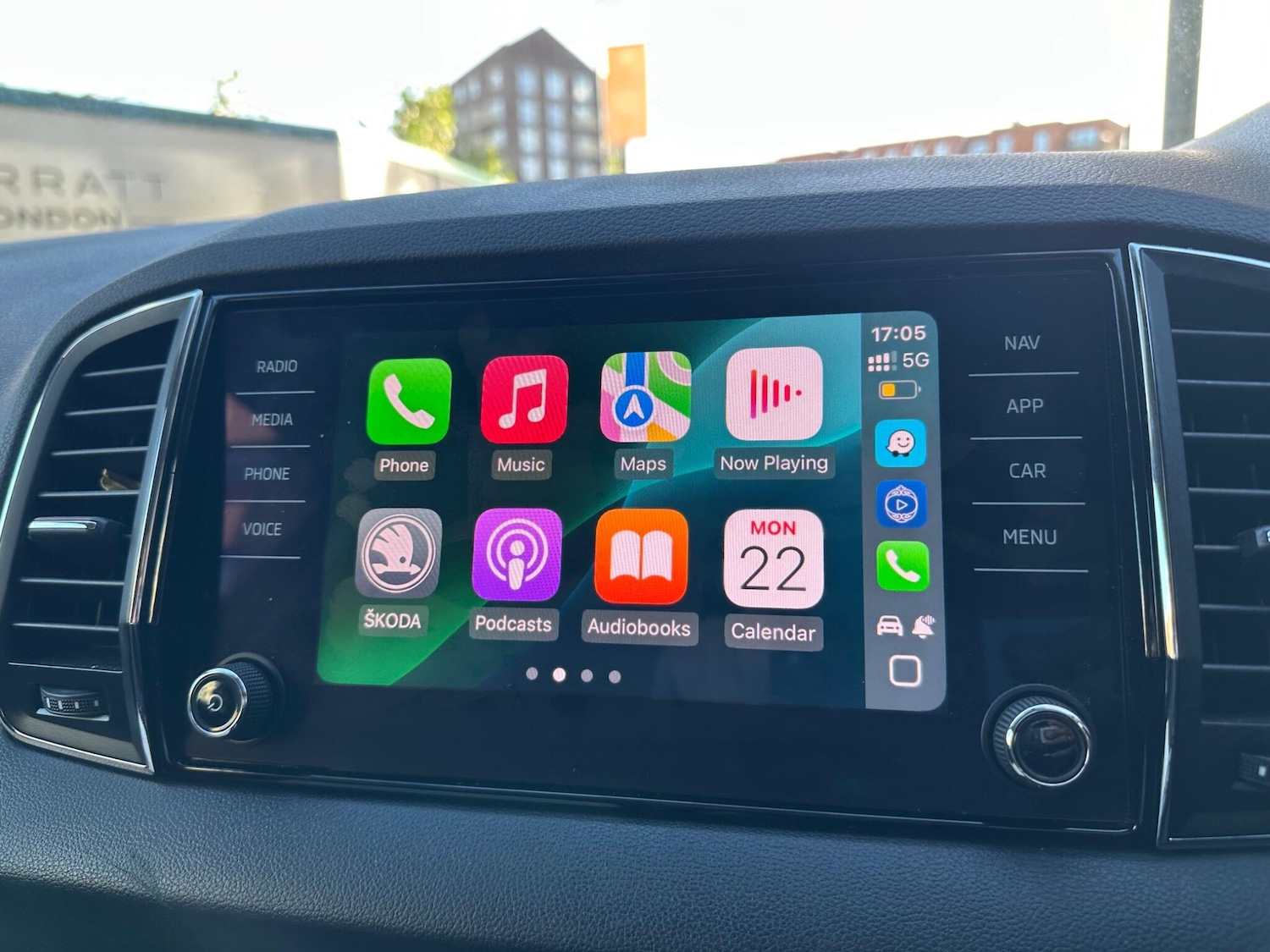 Used Skoda Karoq 2021 for sale - 76989115: Photo 46