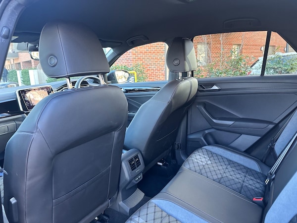 Used Volkswagen T-Roc 2022 for sale - 73177099: Photo 19