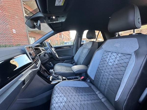 Used Volkswagen T-Roc 2022 for sale - 73177099: Photo 24