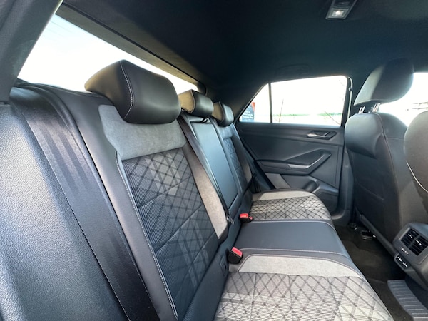 Used Volkswagen T-Roc 2022 for sale - 73177099: Photo 28