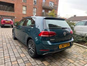 Used Volkswagen Golf 2017 for sale - 73177145: Photo