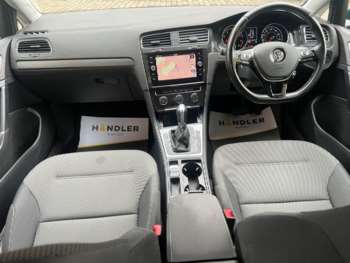 Used Volkswagen Golf 2017 for sale - 73177145: Photo