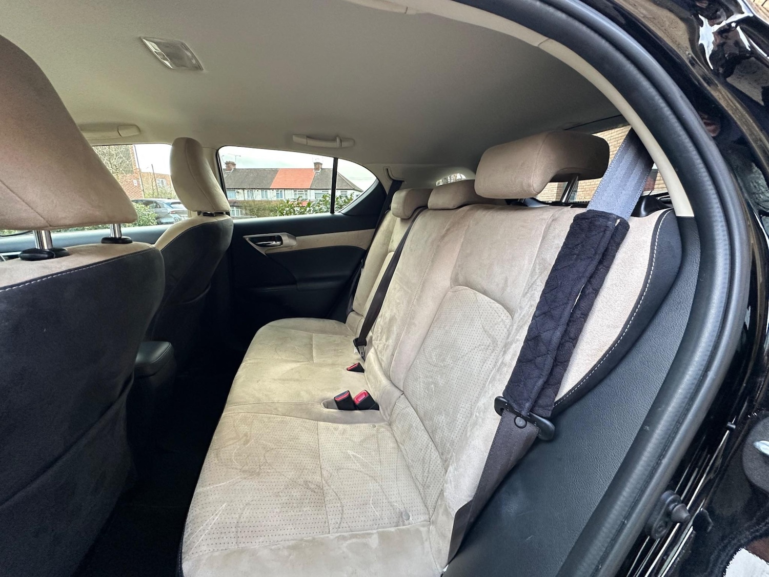 Used Lexus CT 2015 for sale - 76989505: Photo 16