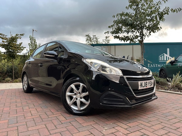 Used Peugeot 208 2018 for sale - 76214420: Photo 9