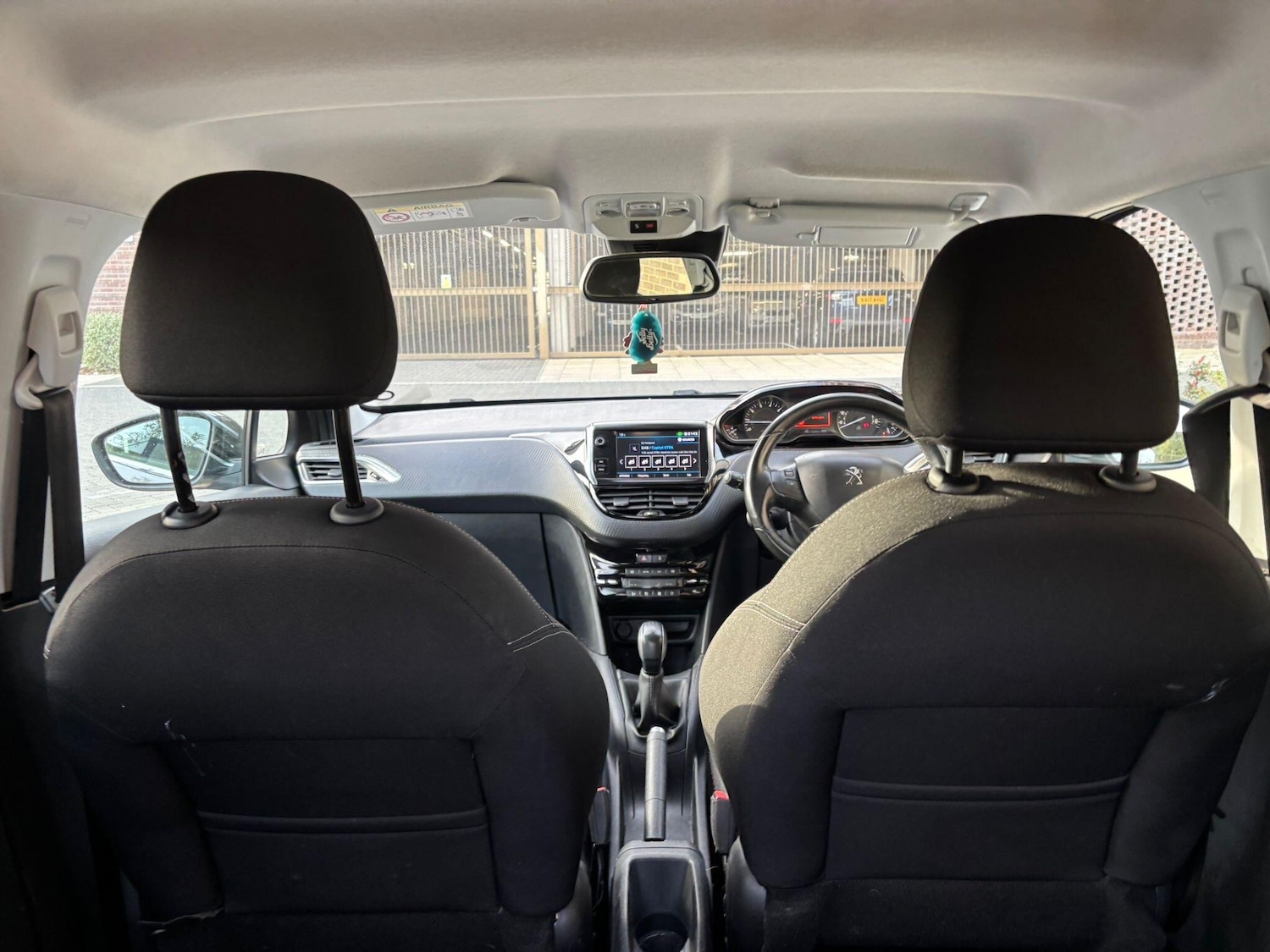 Used Peugeot 208 for sale - 77768806: Photo 37