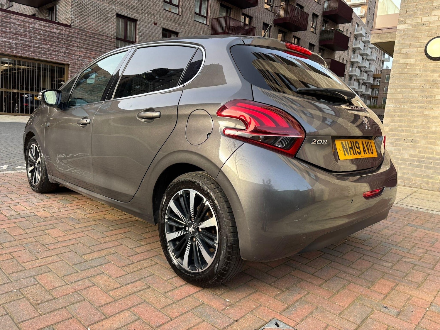 Used Peugeot 208 for sale - 77768806: Photo 8
