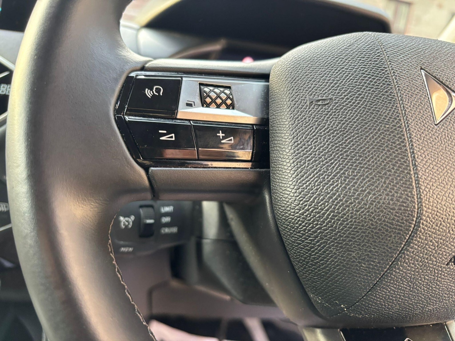 Used DS Automobiles DS 3 2022 for sale - 77768589: Photo 39