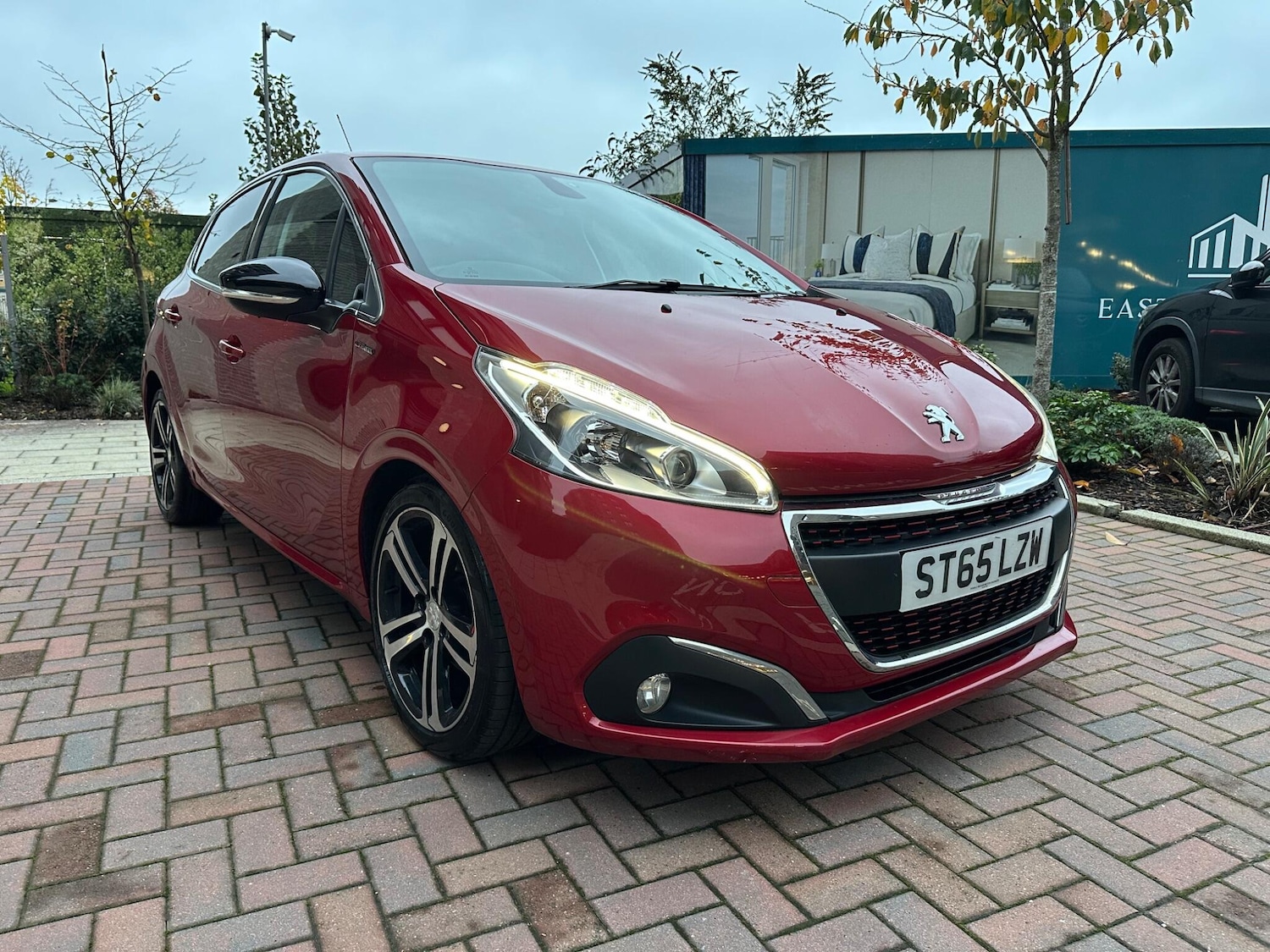 Used Peugeot 208 2016 for sale - 76591982: Photo 11