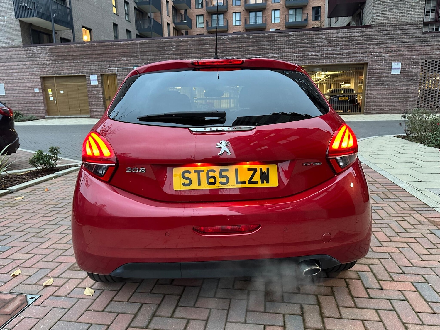 Used Peugeot 208 2016 for sale - 76591982: Photo 15