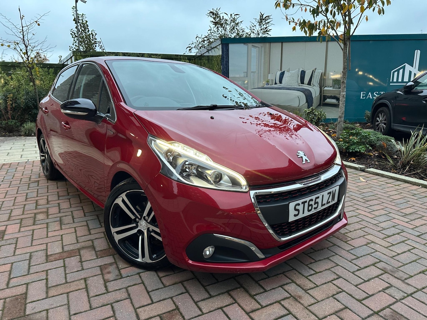 Used Peugeot 208 2016 for sale - 76591982: Photo 8