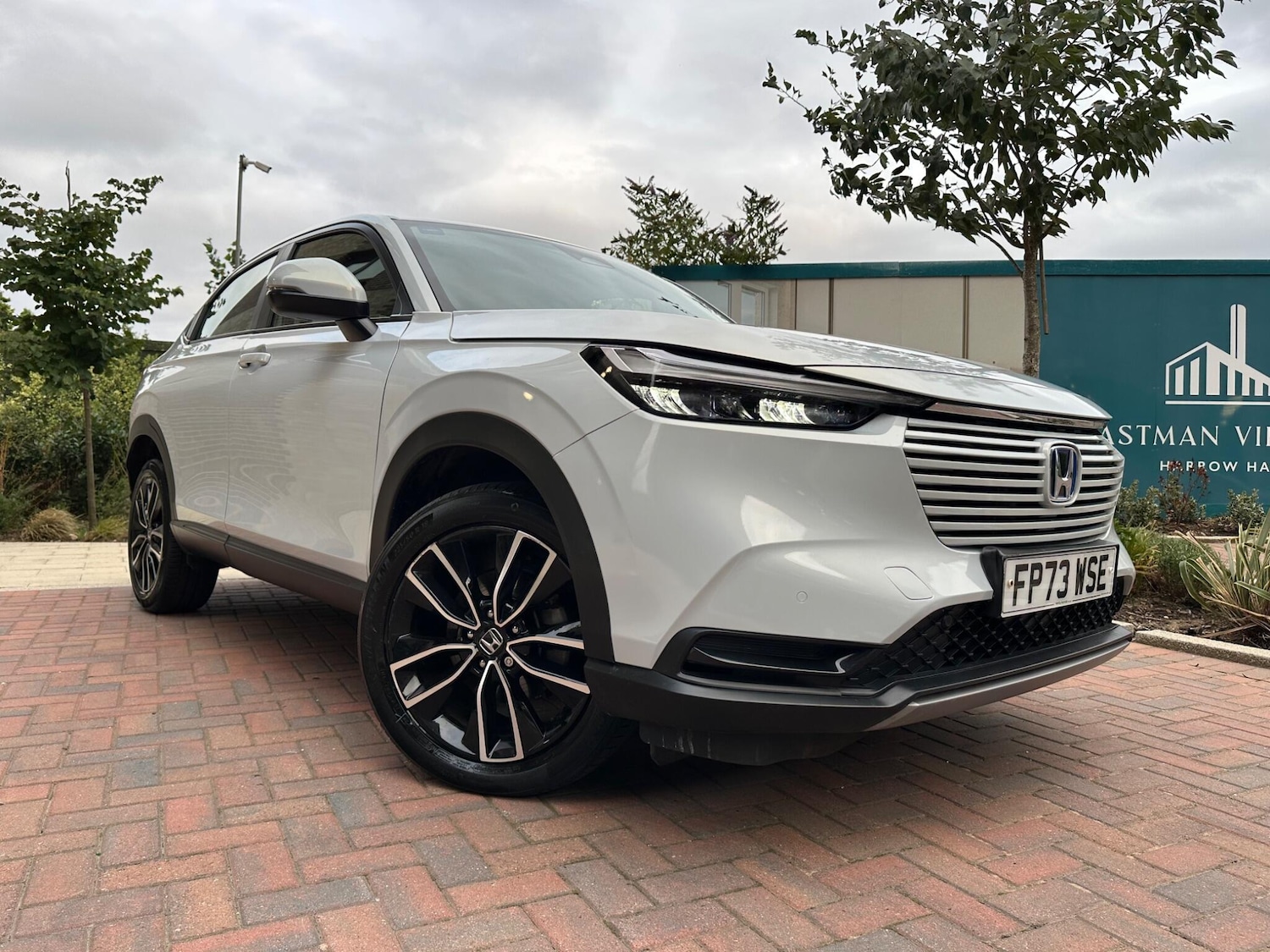 Used Honda HR-V 2024 for sale - 76988019: Photo 2