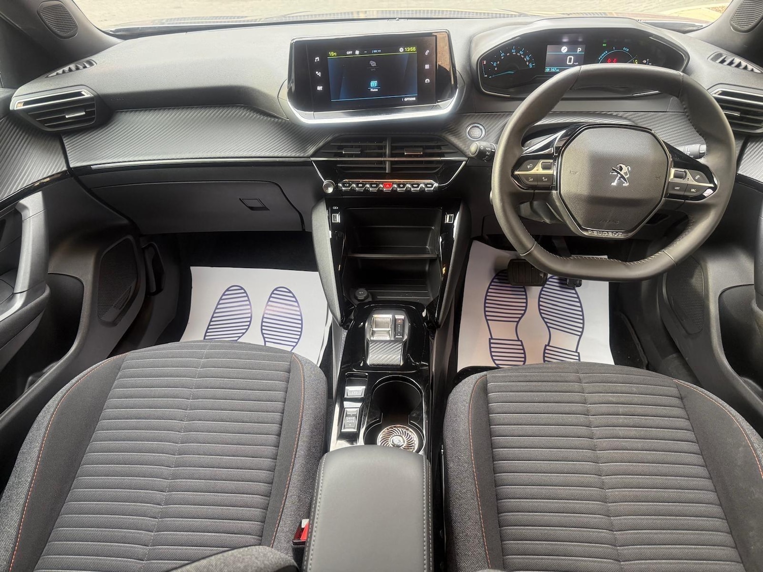 Used Peugeot 2008 2023 for sale - 76997019: Photo 4