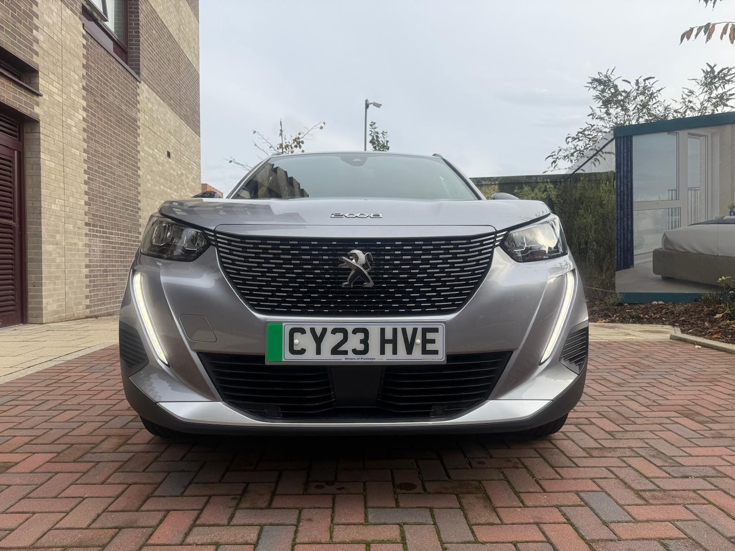 Used Peugeot 2008 2023 for sale - 76997019: Photo 5