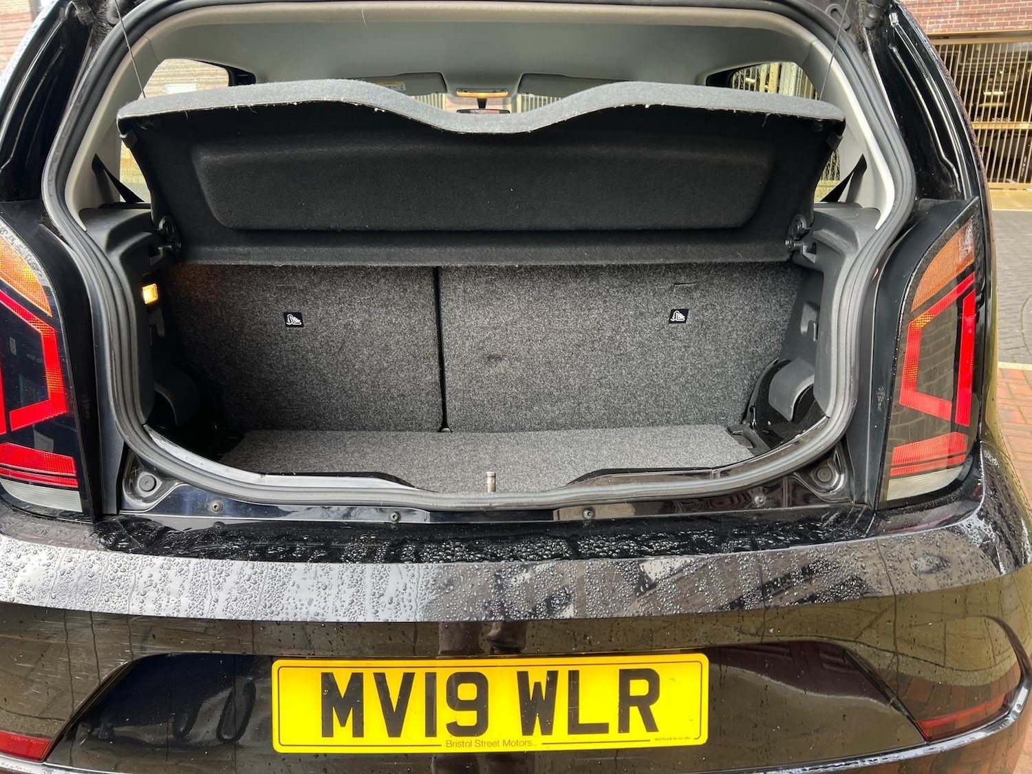 Used Volkswagen up! 2019 for sale - 77524305: Photo 18