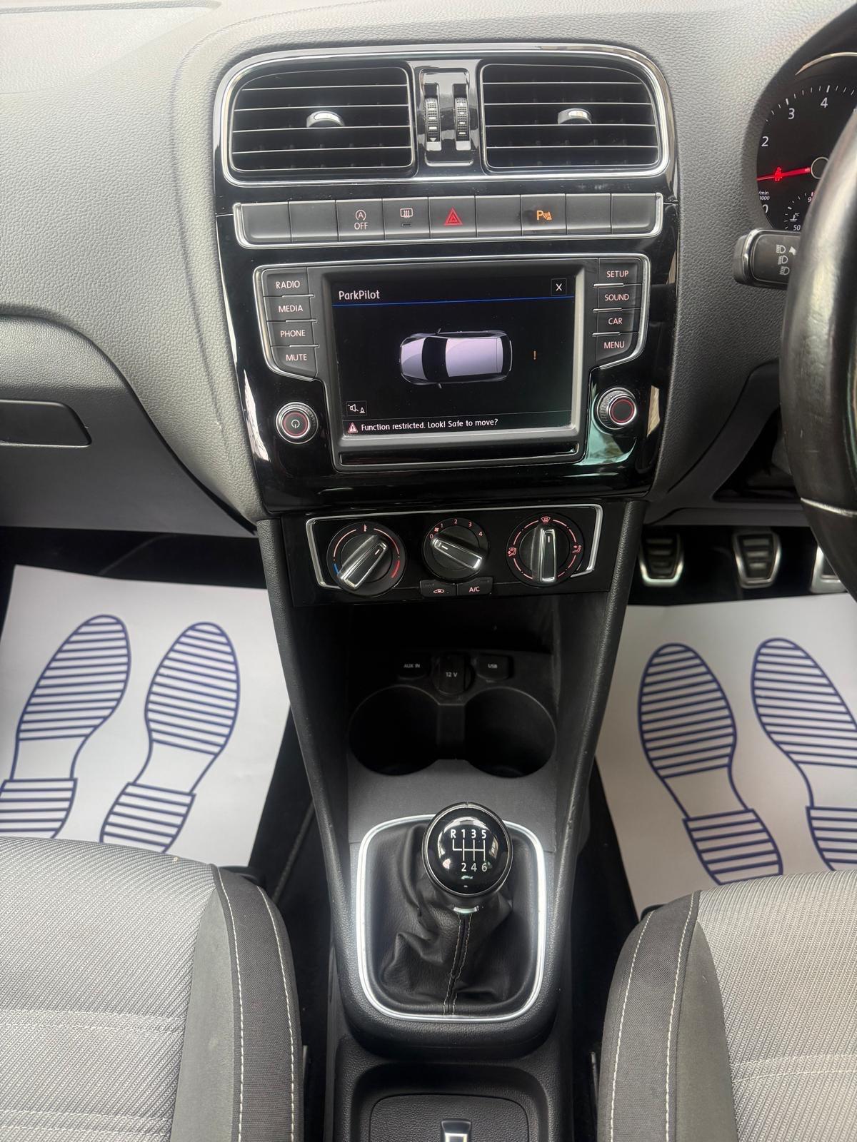 Used Volkswagen Polo 2017 for sale - 76409144: Photo 18