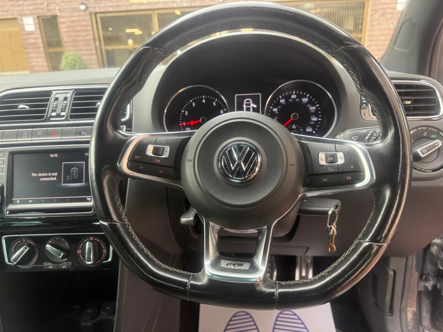 Used Volkswagen Polo 2017 for sale - 76409144: Photo 19