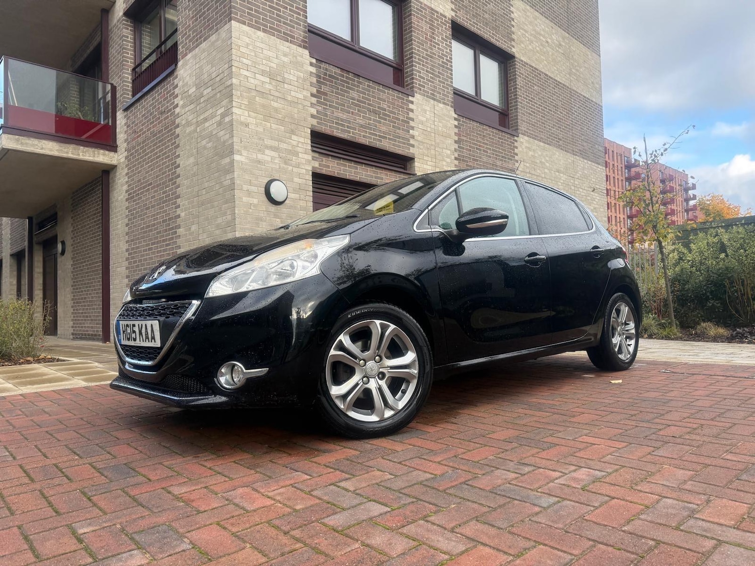 Used Peugeot 208 2015 for sale - 76512039: Photo 14