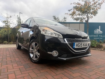 Used Peugeot 208 2015 for sale - 76512039: Photo