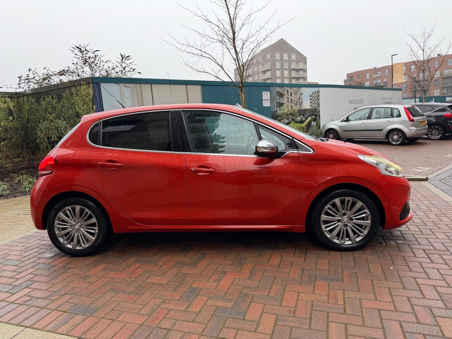 Used Peugeot 208 2017 for sale - 77130635: Photo 16