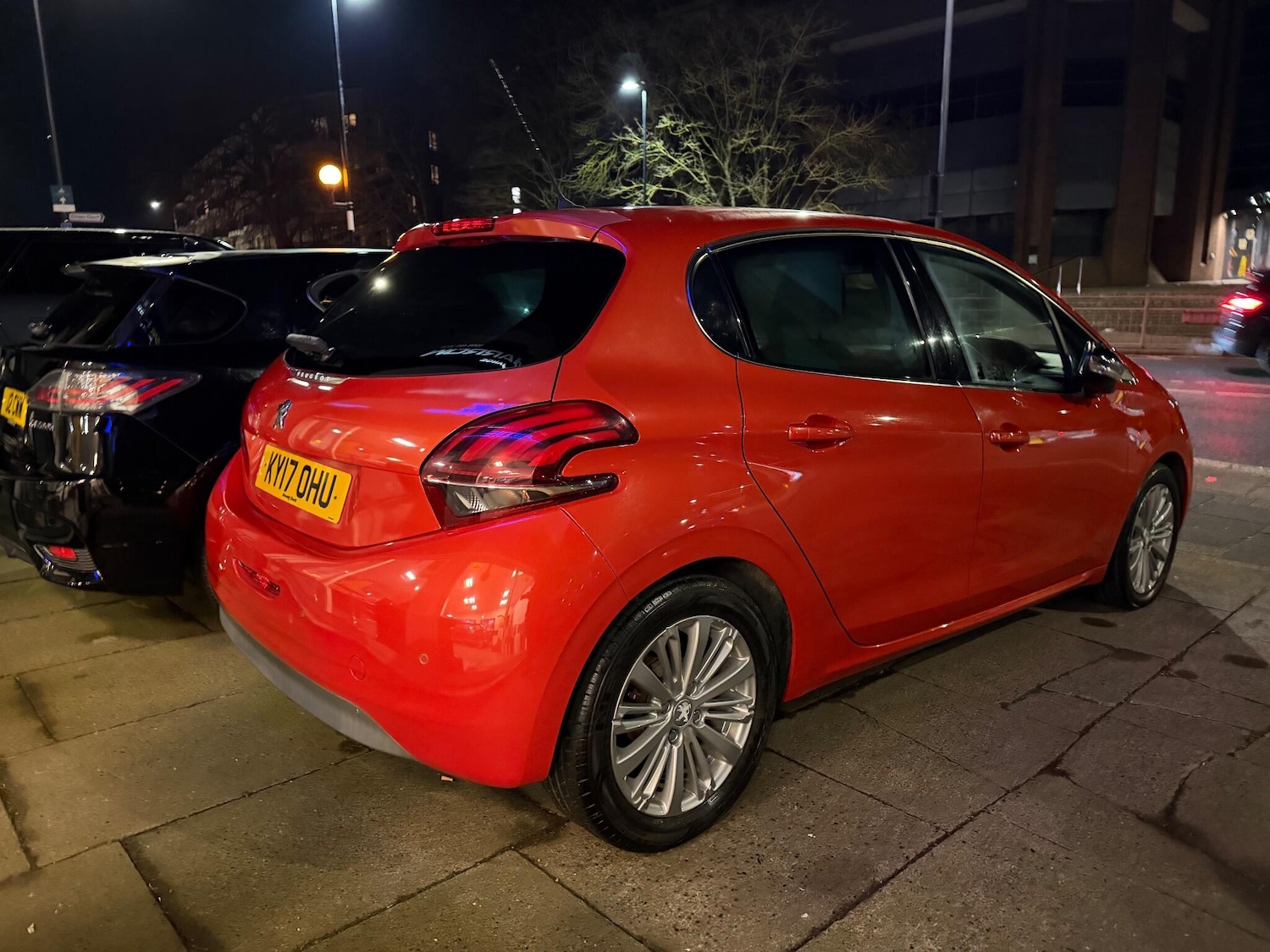 Used Peugeot 208 2017 for sale - 77130635: Photo 17