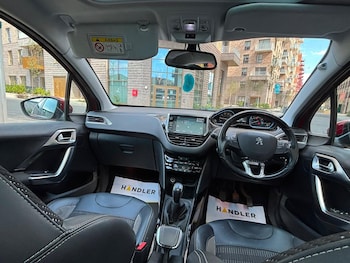 Used Peugeot 2008 2018 for sale - 79475312: Photo