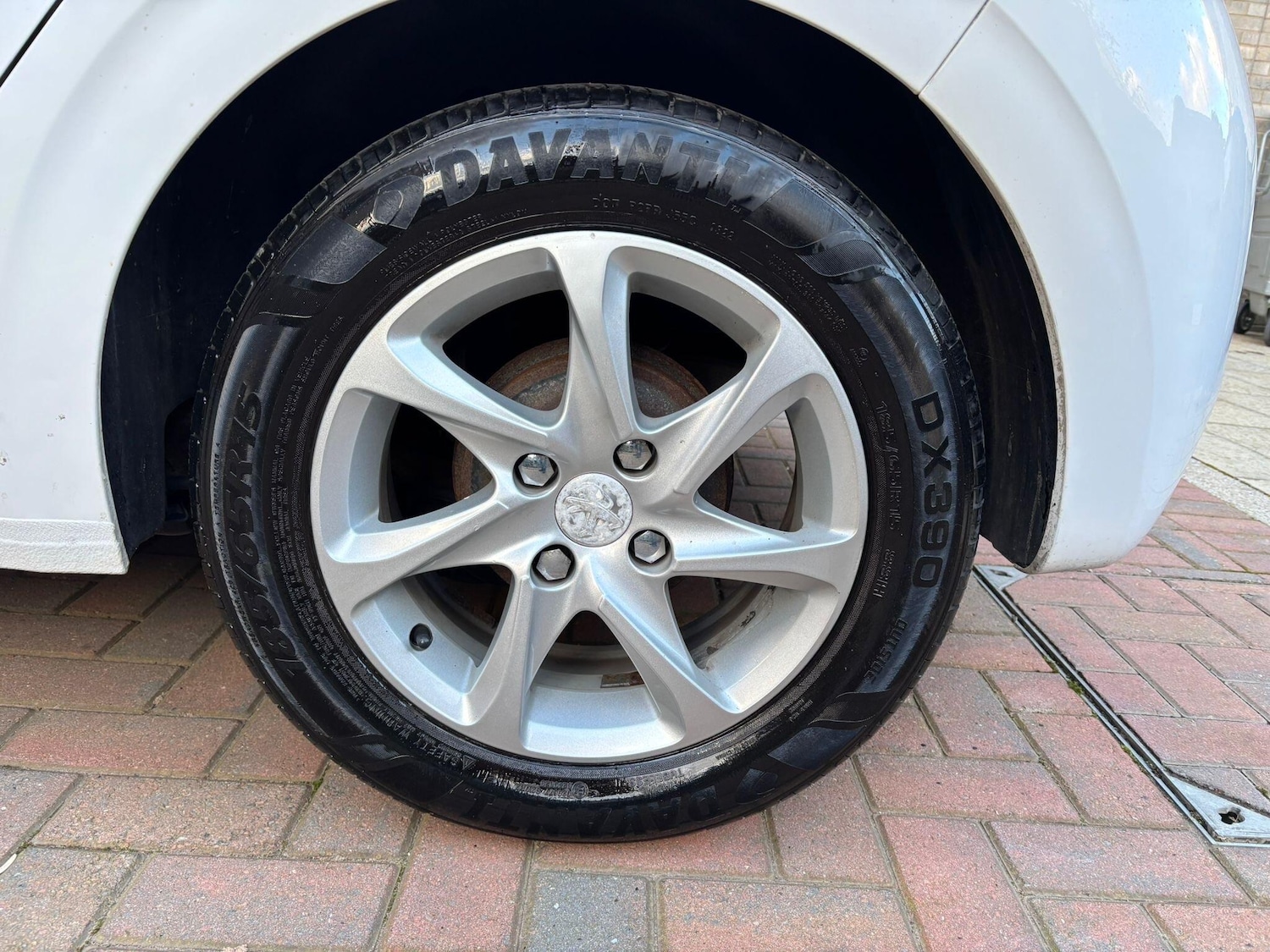 Used Peugeot 208 2015 for sale - 77825021: Photo 38