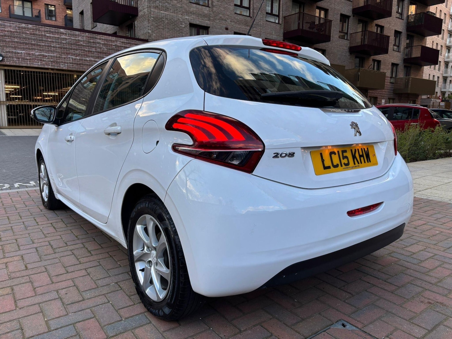 Used Peugeot 208 2015 for sale - 77825021: Photo 5