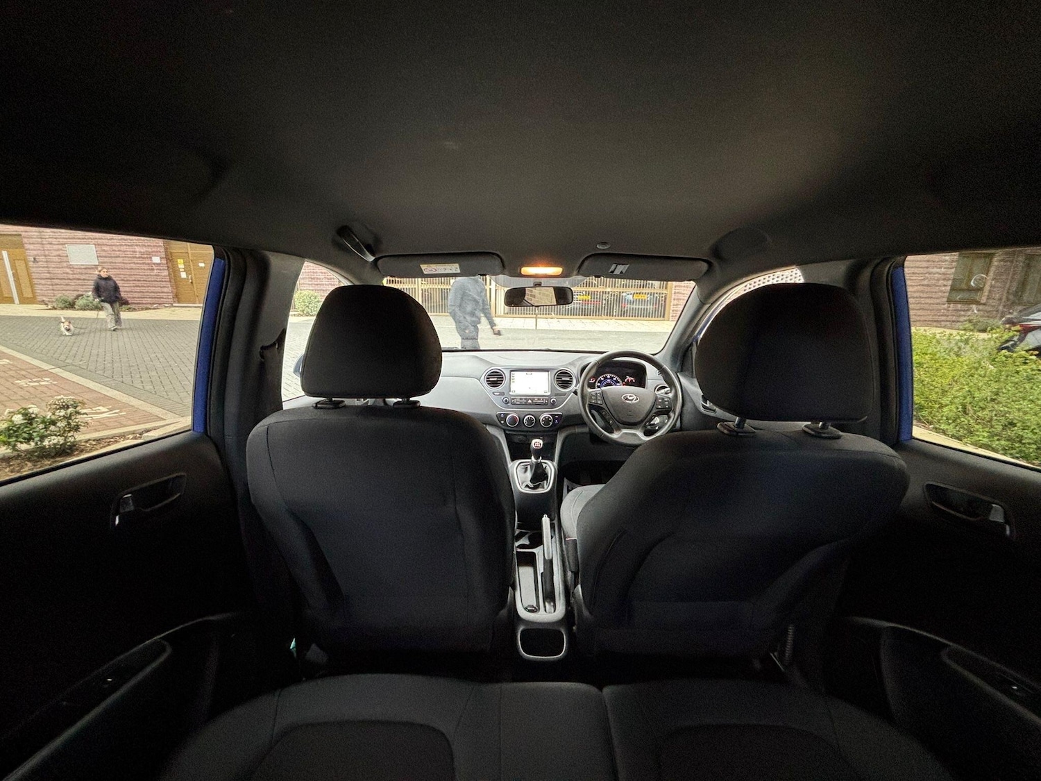 Used Hyundai i10 2018 for sale - 78019228: Photo 30