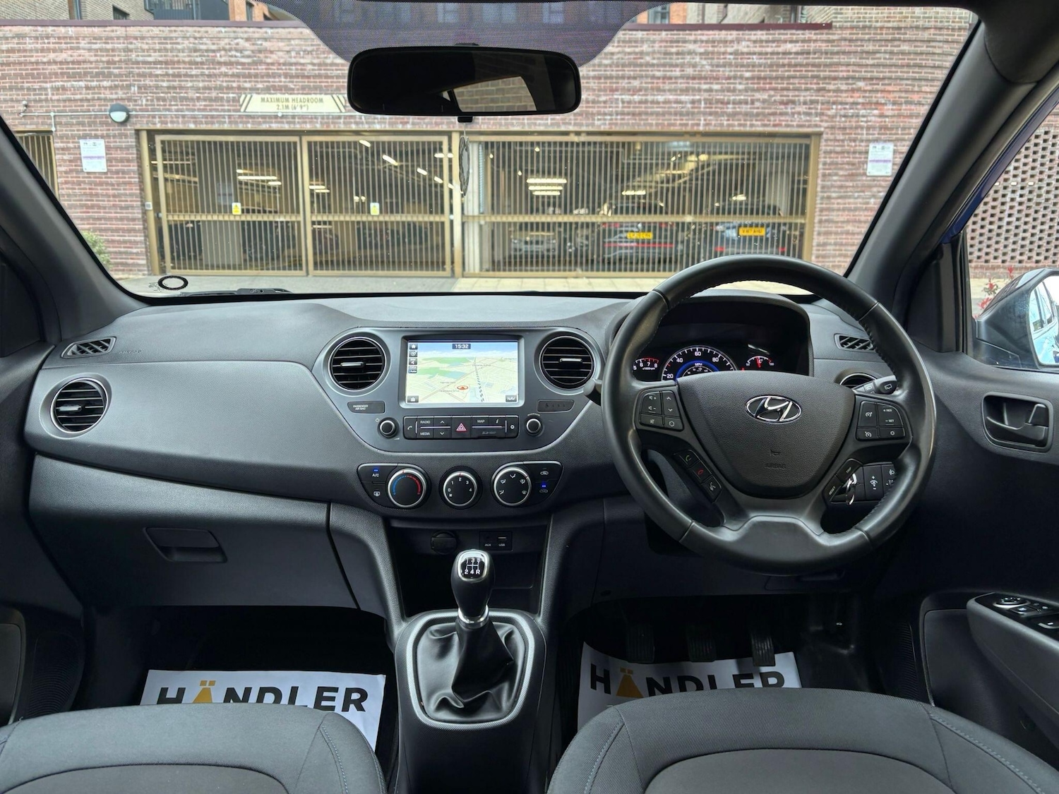 Used Hyundai i10 2018 for sale - 78019228: Photo 31