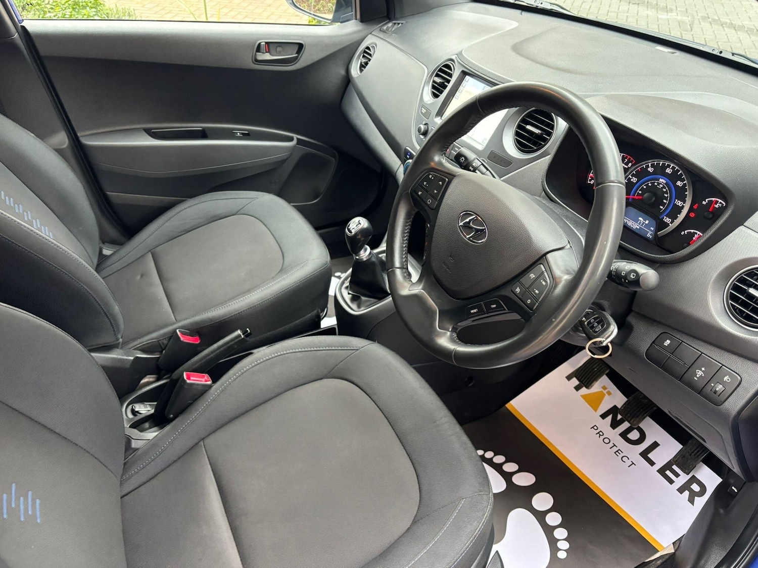 Used Hyundai i10 2018 for sale - 78019228: Photo 35