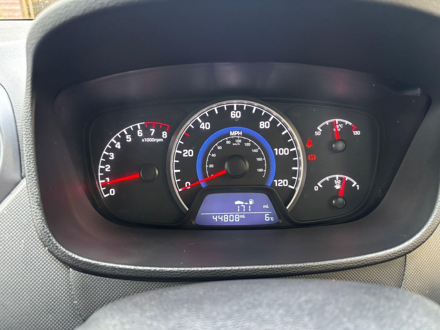 Used Hyundai i10 2018 for sale - 78019228: Photo 49