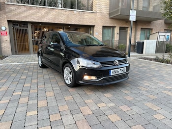 Used Volkswagen Polo 2016 for sale - 75883692: Photo