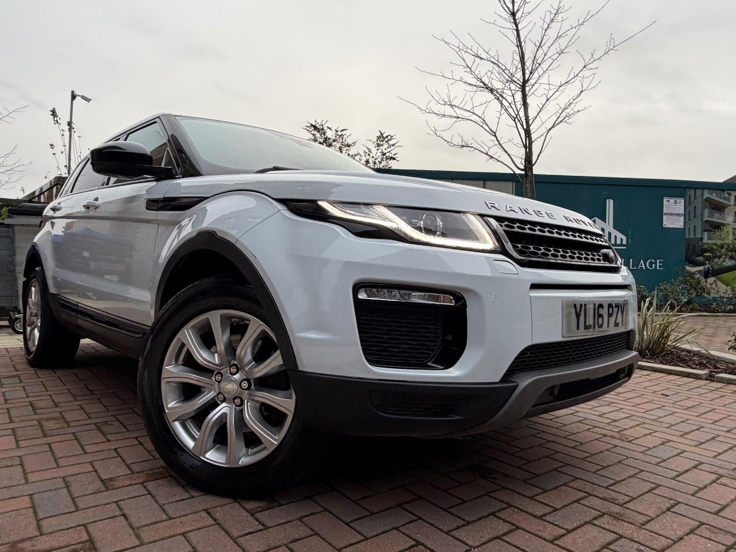 Used Land Rover Range Rover Evoque 2016 for sale - 76855994: Photo 10