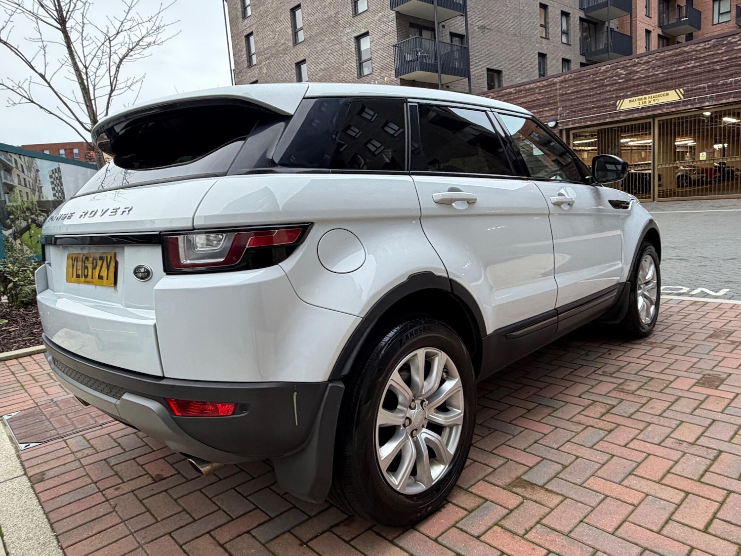 Used Land Rover Range Rover Evoque 2016 for sale - 76855994: Photo 20